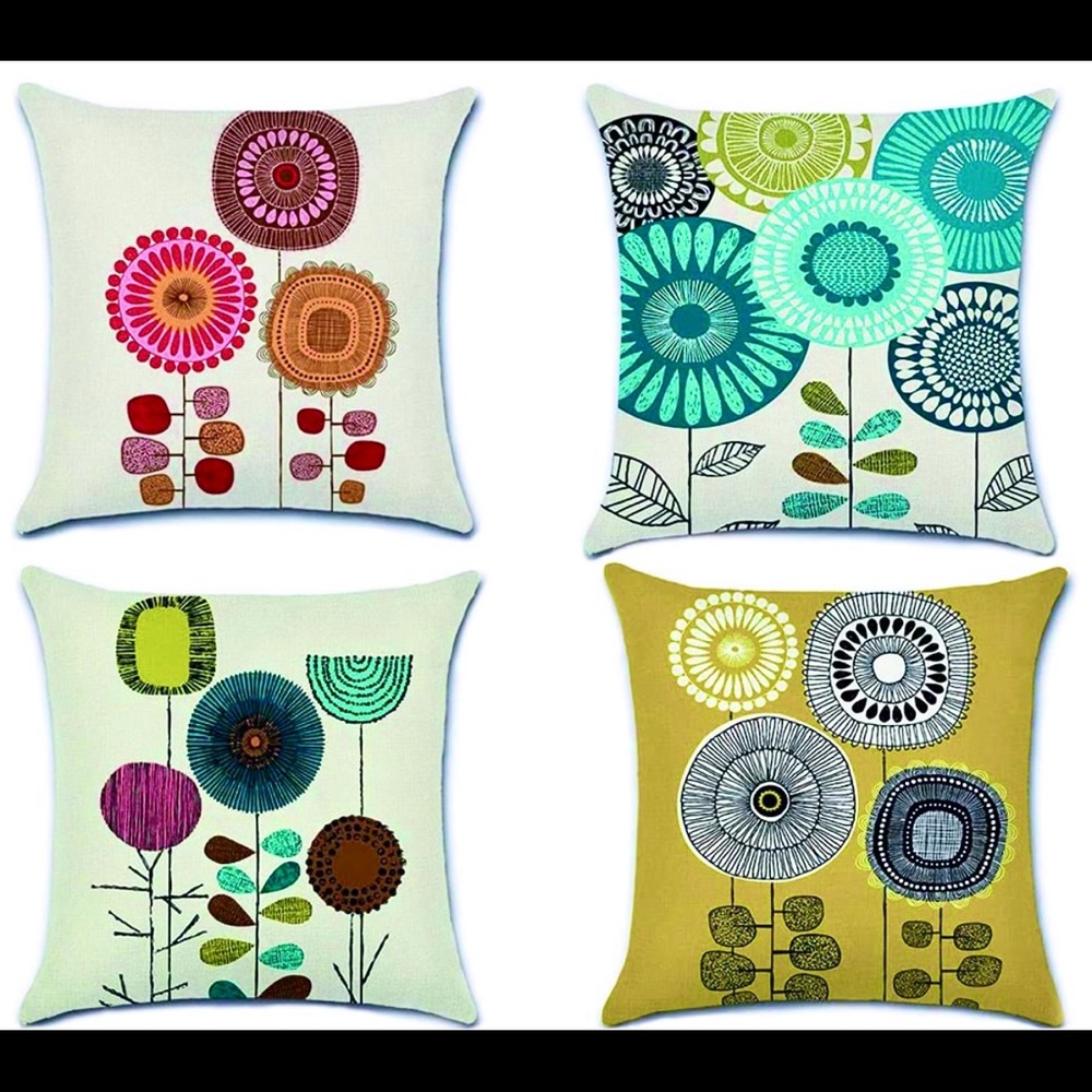 Set of 4 bohemian flowered pillow covers
